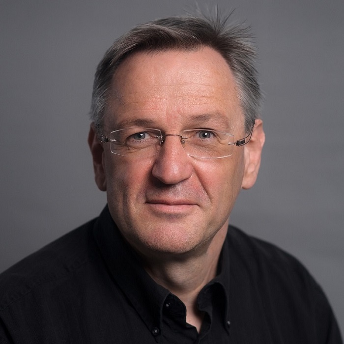 Dr. Manfred Pöpping